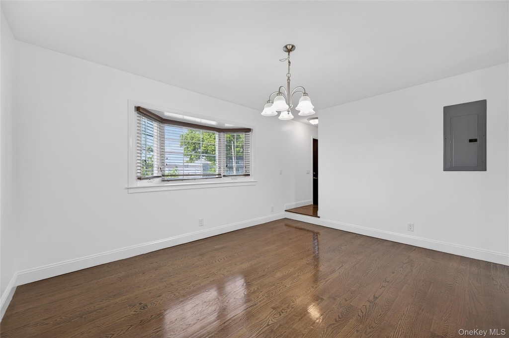 8 Lee Gray Court - Photo 11