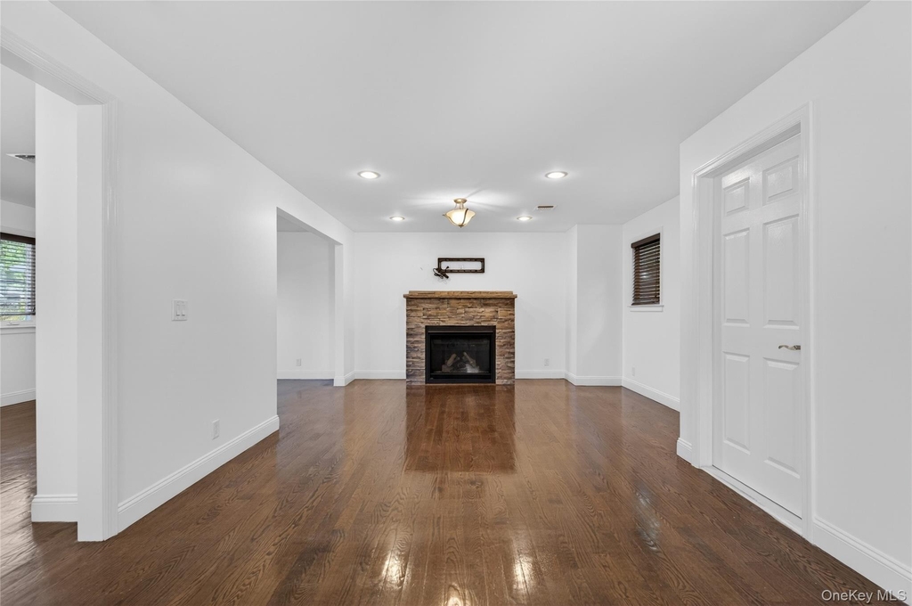 8 Lee Gray Court - Photo 7