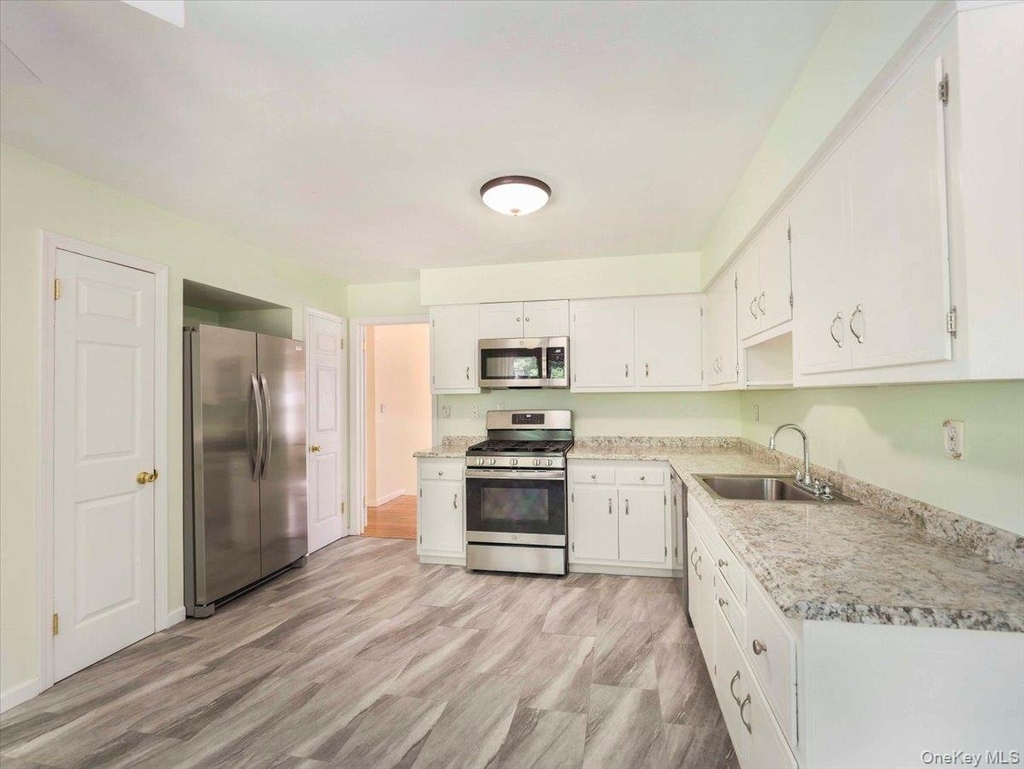 5 Dorchester Avenue - Photo 9