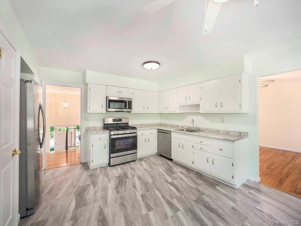 5 Dorchester Avenue - Photo 10