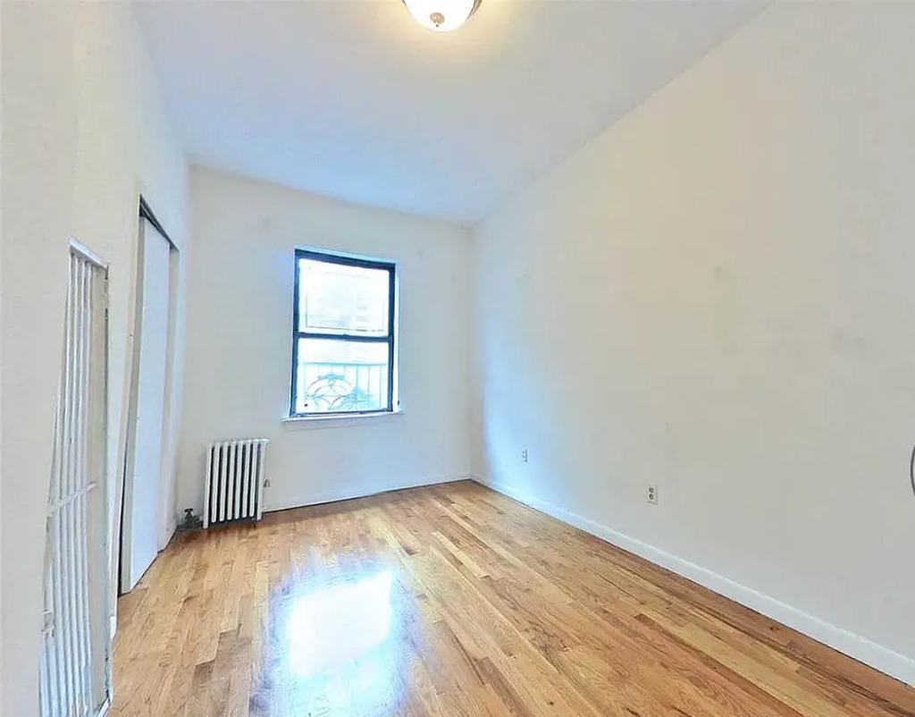 157 East 89th Street - Photo 2