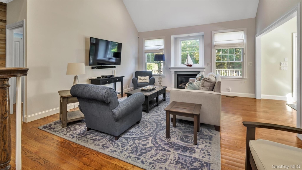 38 Bridle Path - Photo 4