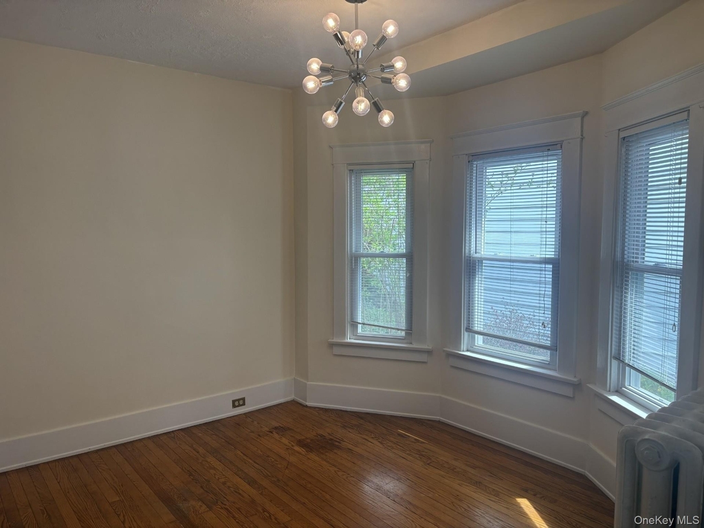 48 Ferris Place - Photo 3