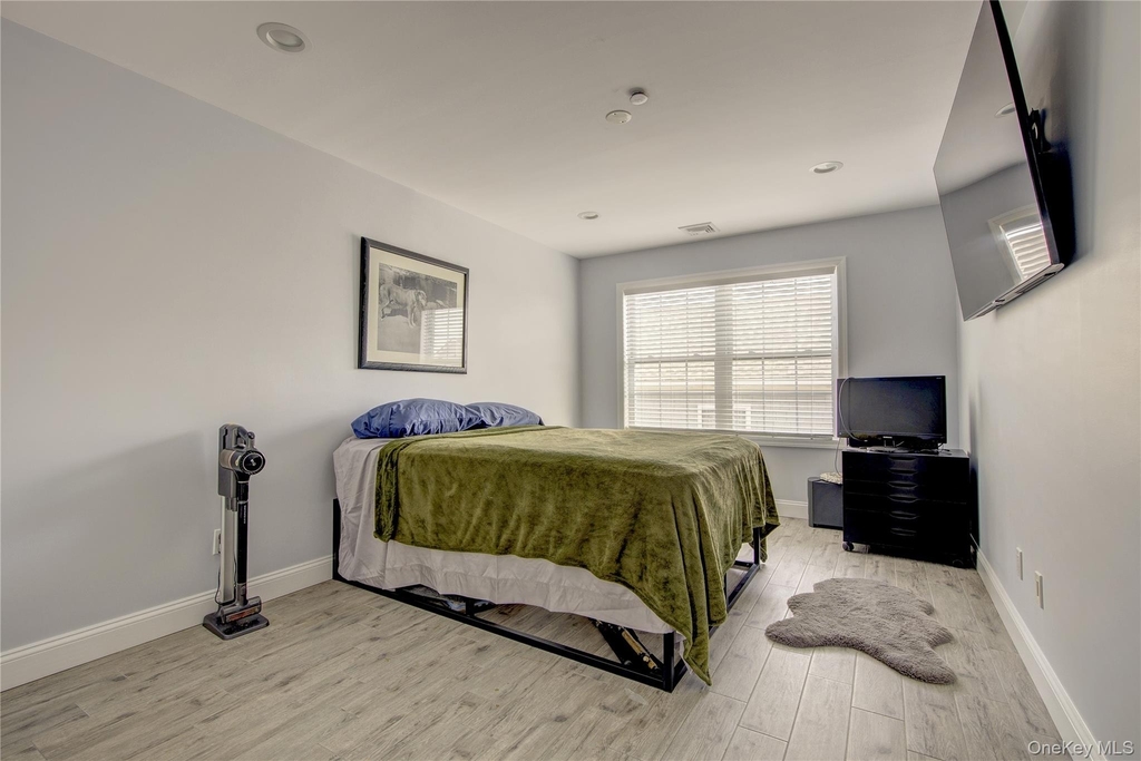 48 Wyoming Avenue - Photo 6