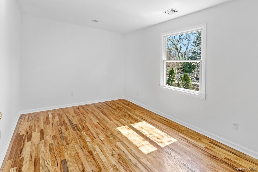 1871 Edwards Avenue - Photo 21