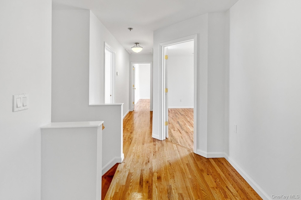 1871 Edwards Avenue - Photo 15