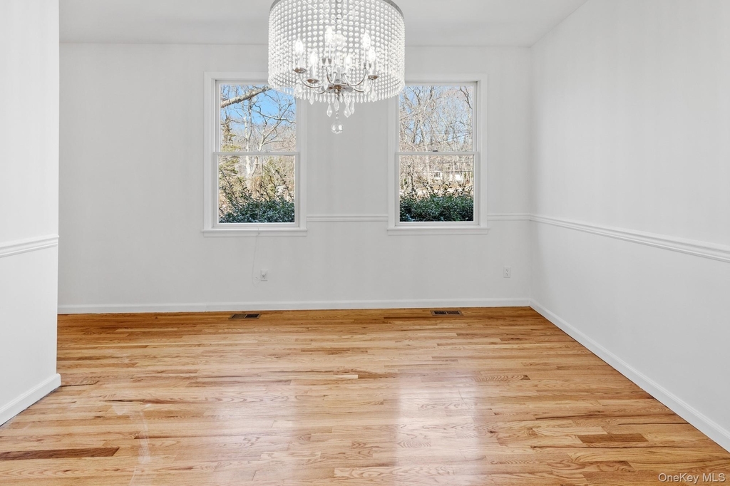 1871 Edwards Avenue - Photo 6