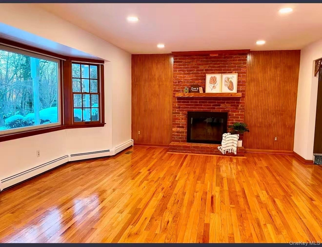 214 Old Town Rd - Photo 1