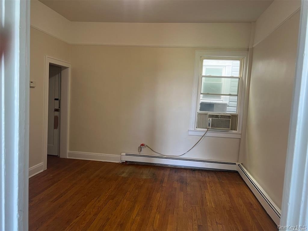 68 Jerusalem Avenue - Photo 0