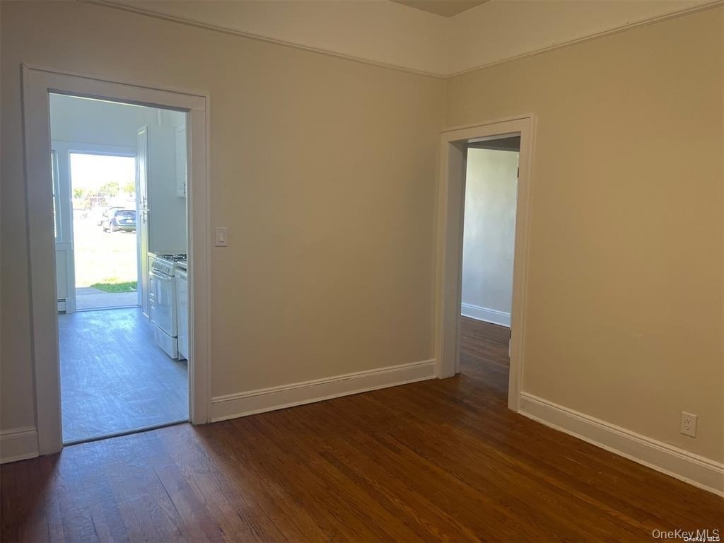 68 Jerusalem Avenue - Photo 4