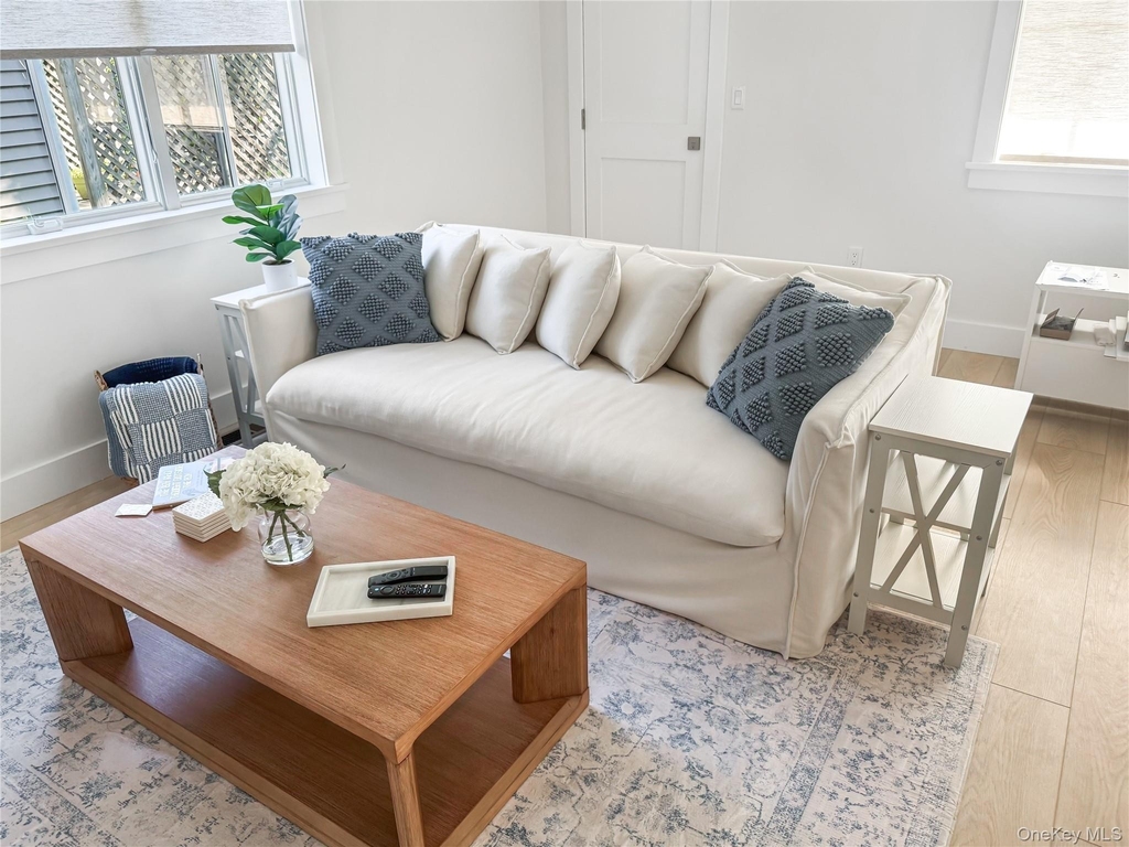 616 Main Street - Photo 2