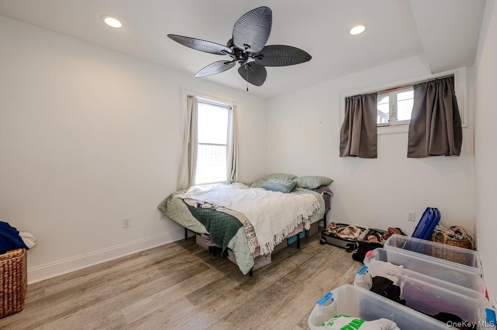 90 Wyoming Avenue - Photo 8