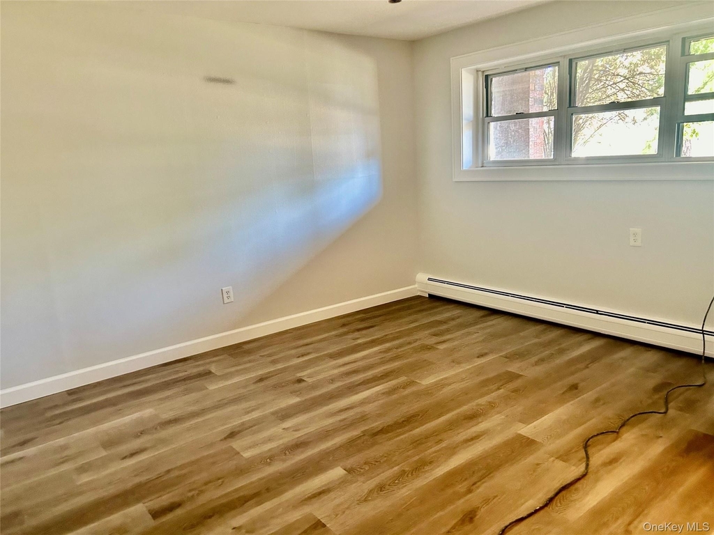 153 Sixth Avenue - Photo 3