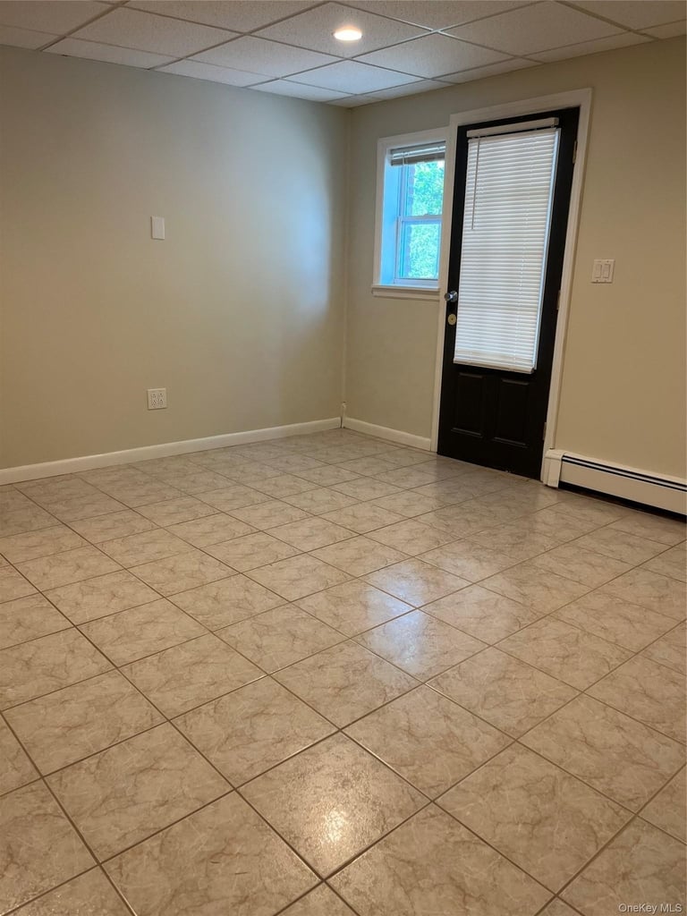 315 Gainsborg Avenue E - Photo 14