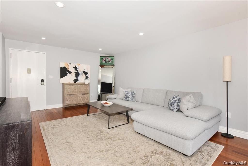 320 East Shore Road - Photo 4