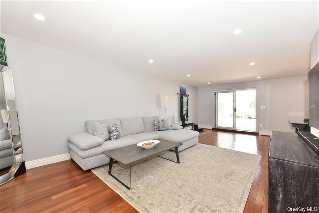 320 East Shore Road - Photo 6