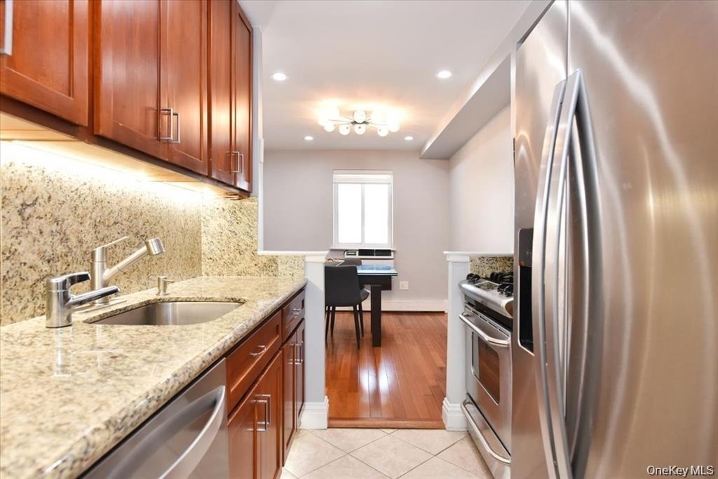 320 East Shore Road - Photo 10