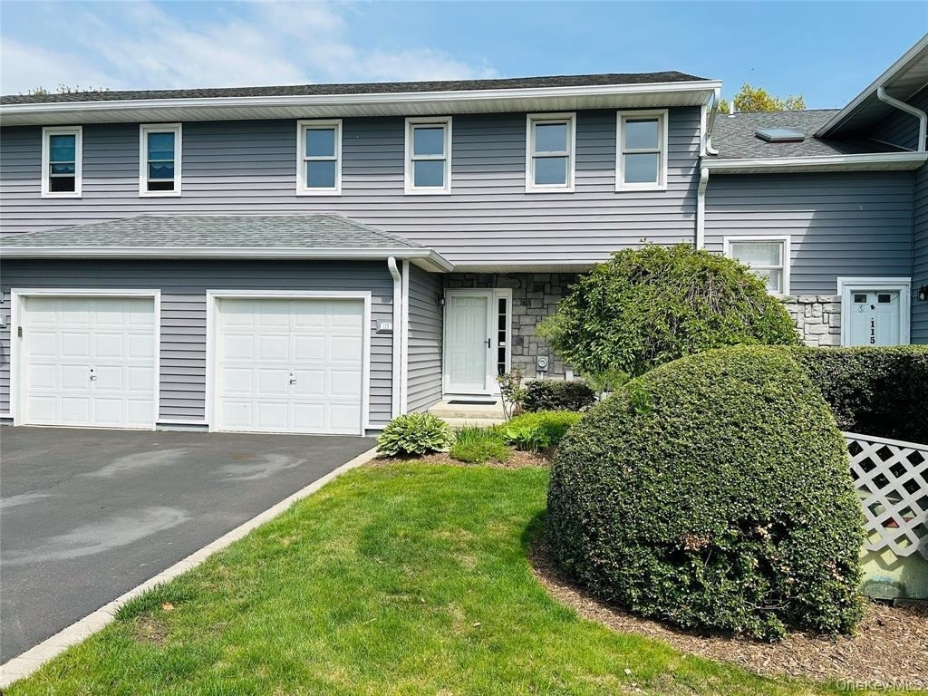 113 Alicia Drive - Photo 1
