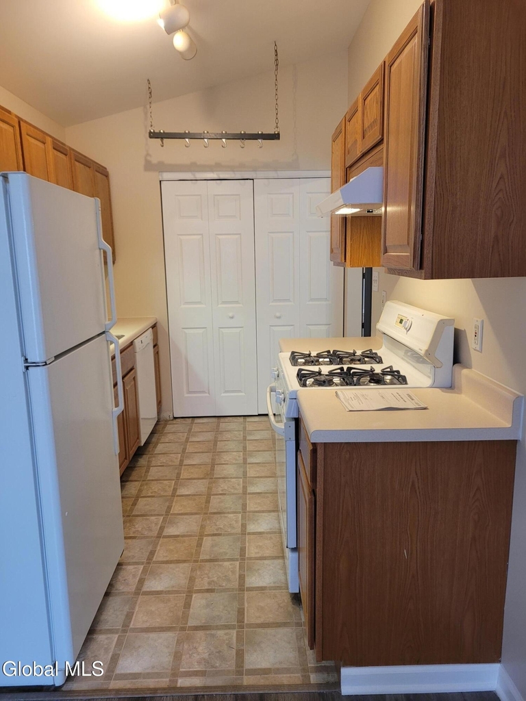 1200 Hillside Avenue - Photo 17
