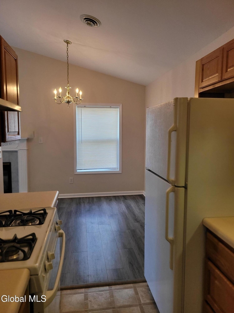 1200 Hillside Avenue - Photo 5