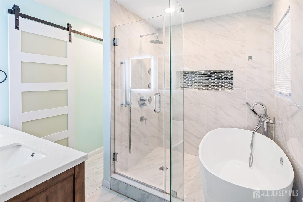 10 Woodruff Road - Photo 10