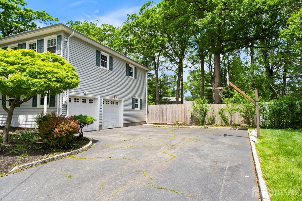 10 Woodruff Road - Photo 1