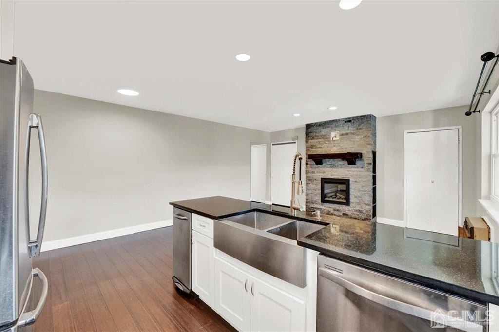 289 Main Street - Photo 9