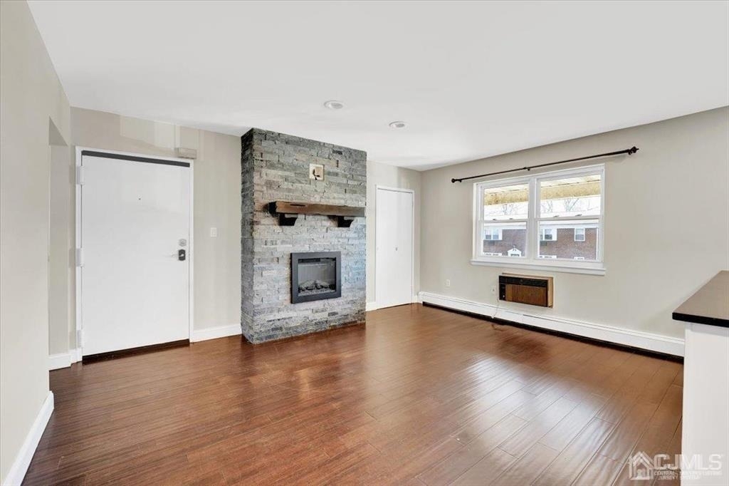 289 Main Street - Photo 15