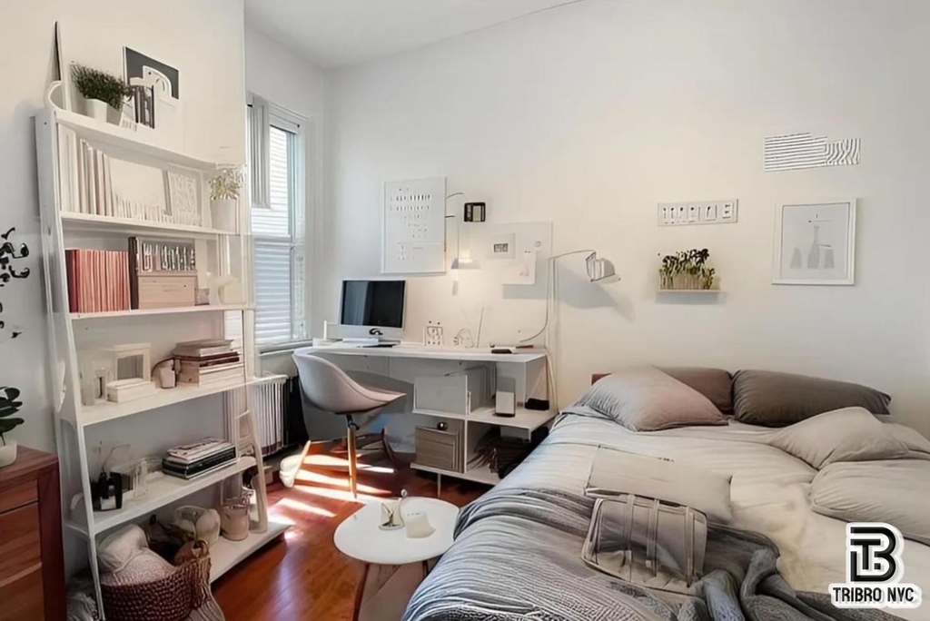439 Jefferson Avenue - Photo 5