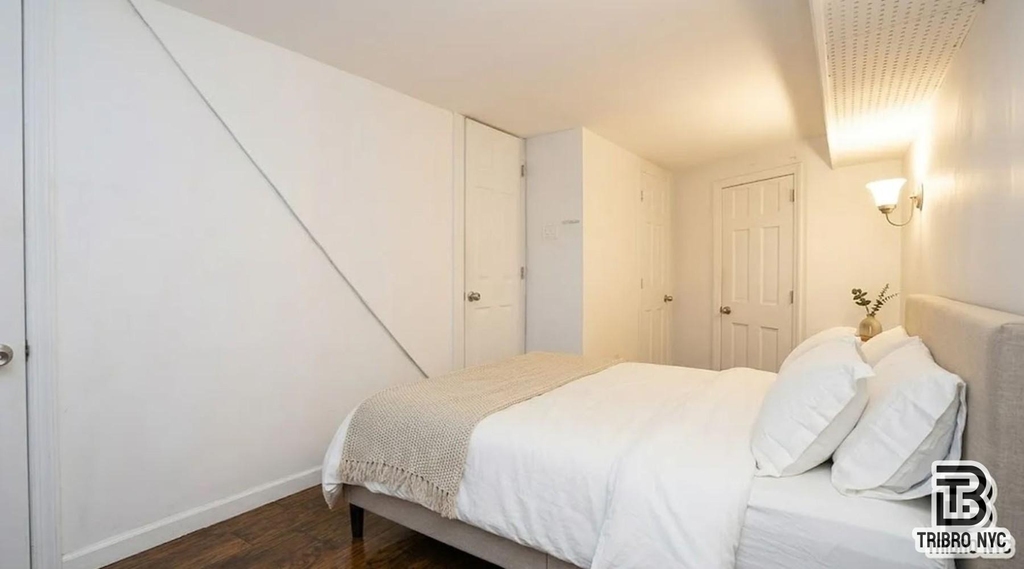 439 Jefferson Avenue - Photo 7