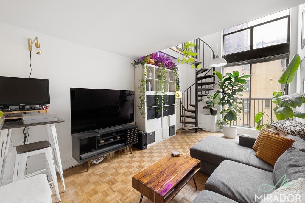 153 E 32nd Street - Photo 0