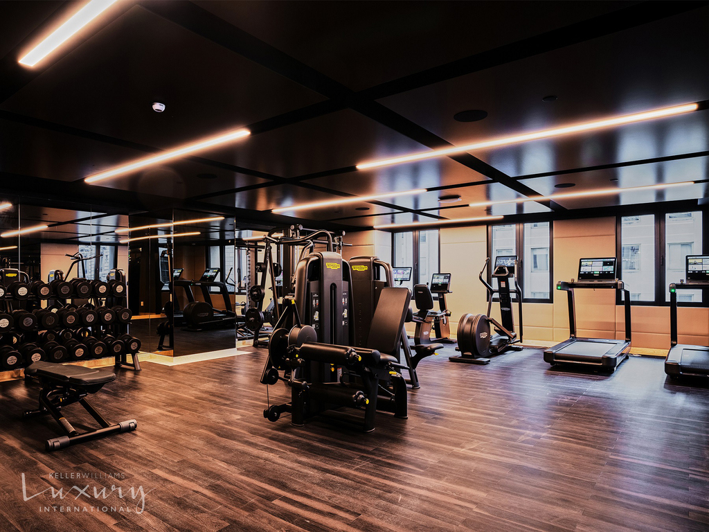 685 Fifth Avenue - Photo 16