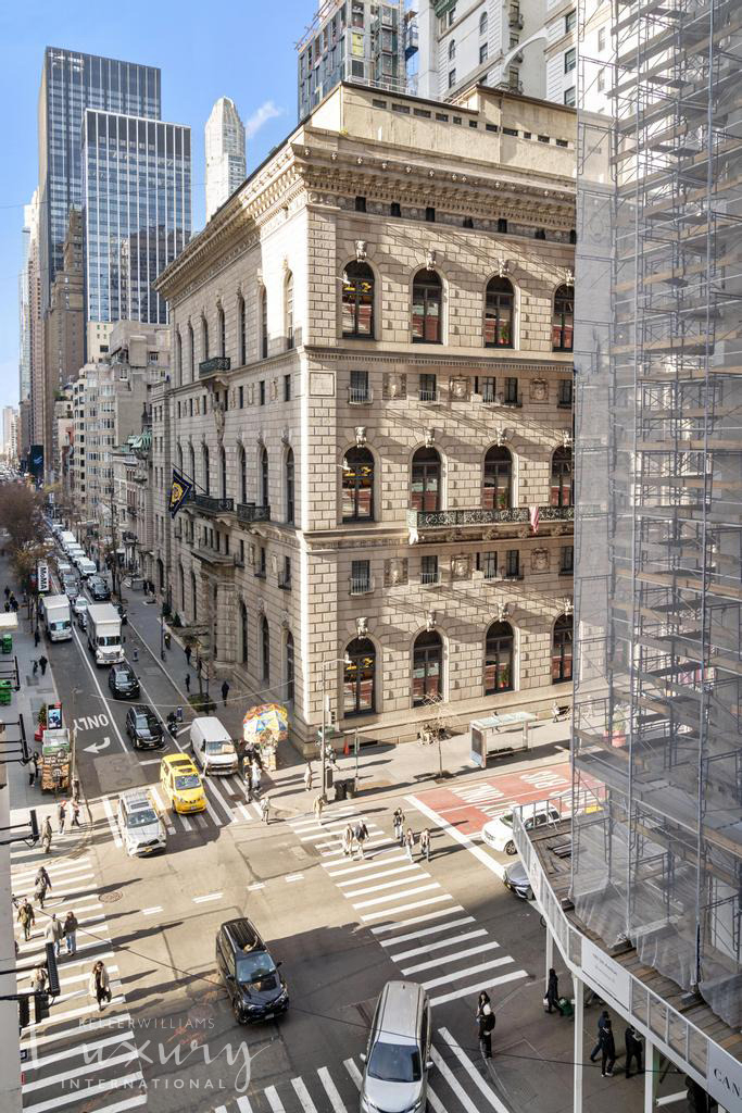685 Fifth Avenue - Photo 4