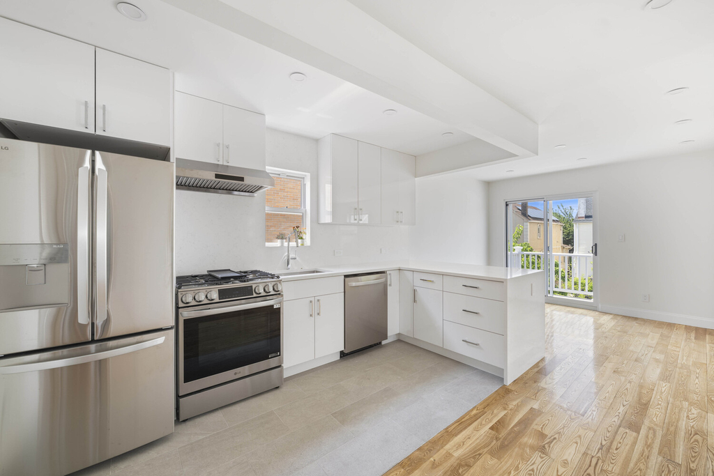 58-28 84th Street - Photo 3