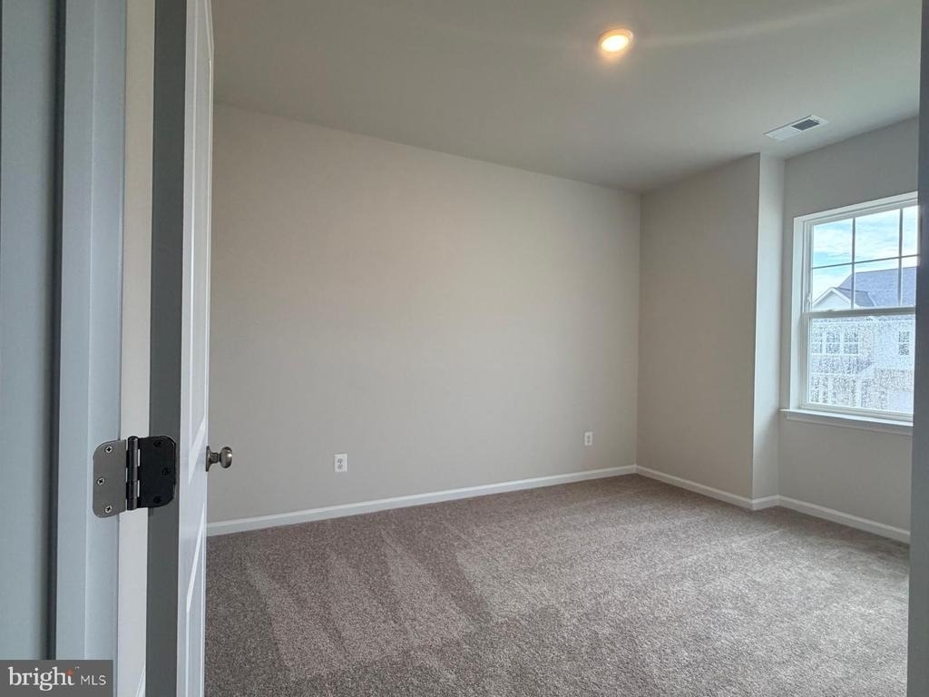 19 Forest Grove Avenue - Photo 18