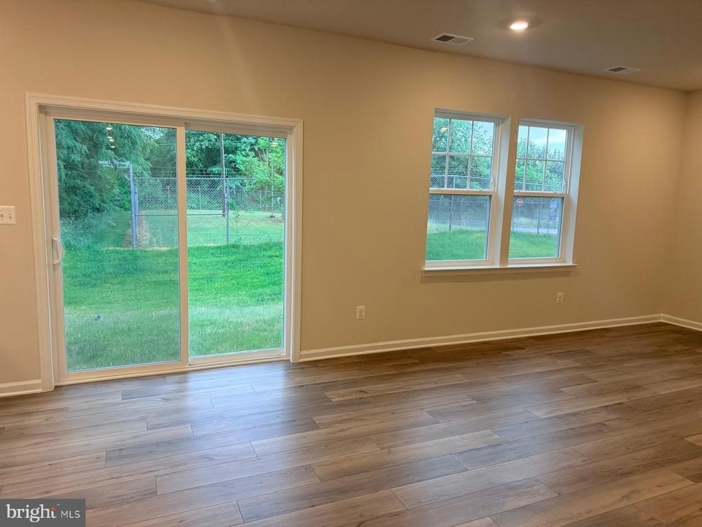 19 Forest Grove Avenue - Photo 30