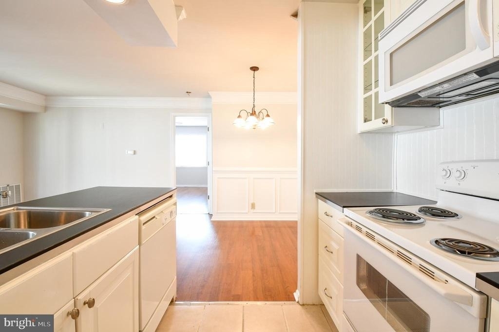 102 Chesterfield Lane - Photo 22