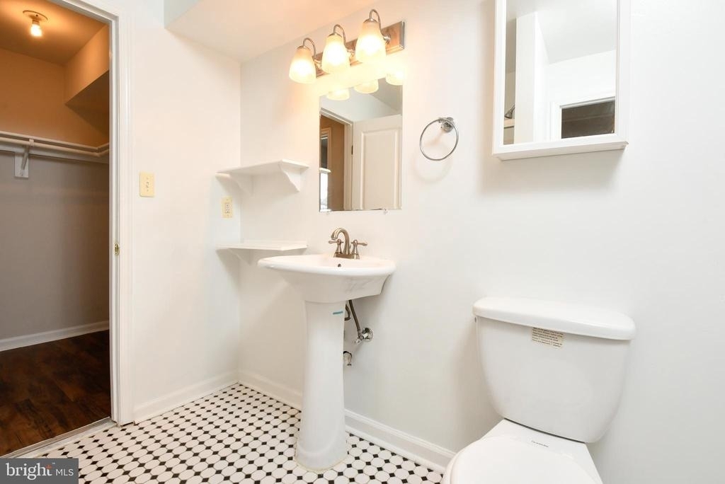 102 Chesterfield Lane - Photo 14