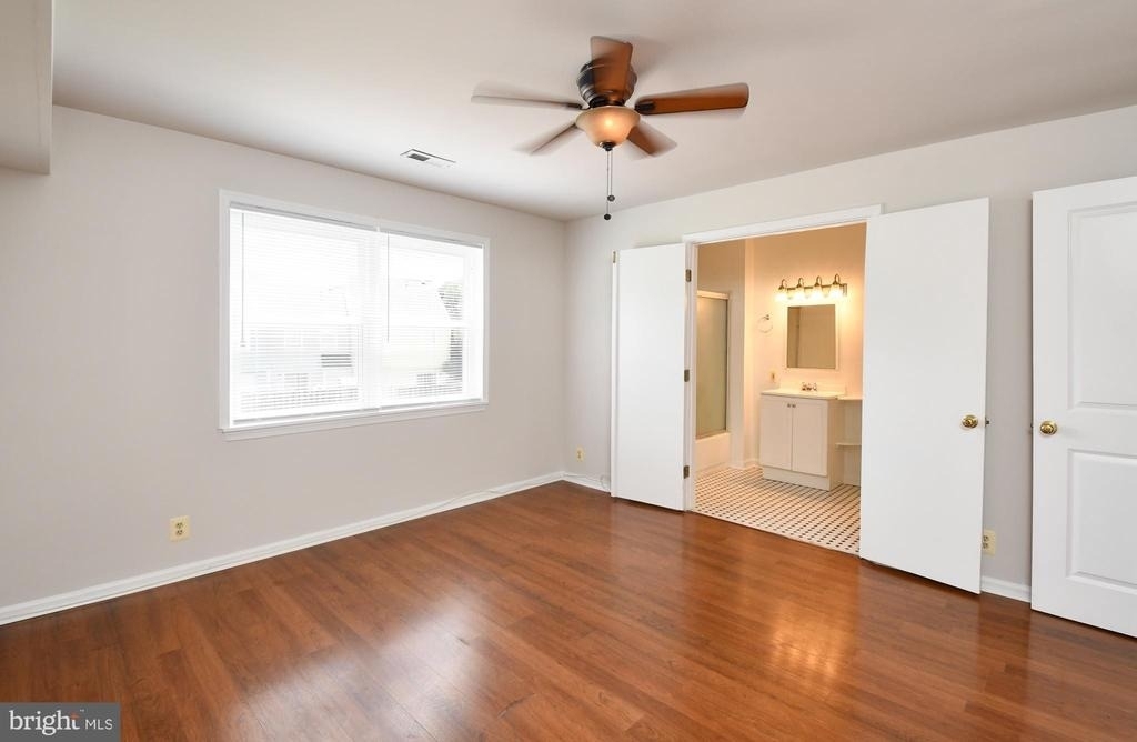 102 Chesterfield Lane - Photo 10