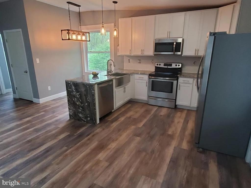 2044 Coast Guard Drive - Photo 3
