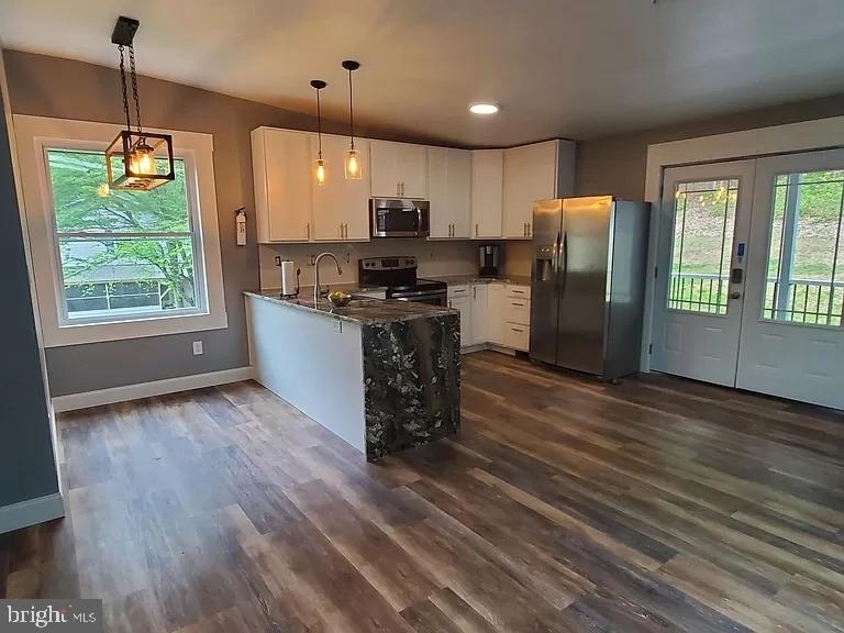 2044 Coast Guard Drive - Photo 4