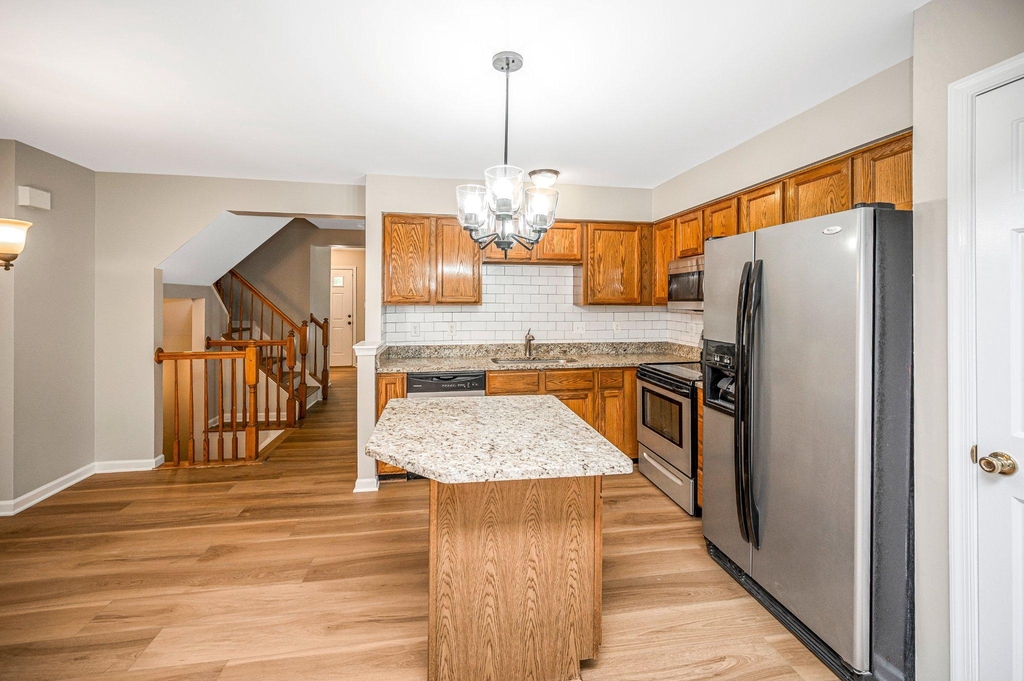 9705 Becker Court - Photo 13