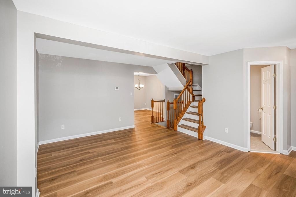 9705 Becker Court - Photo 10