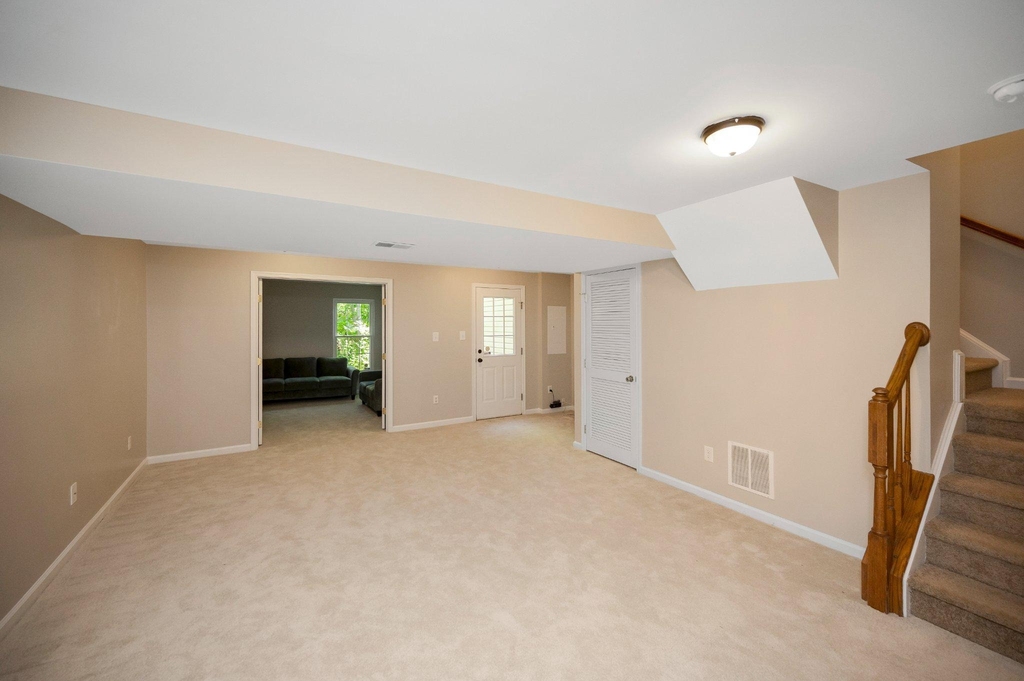 9705 Becker Court - Photo 6