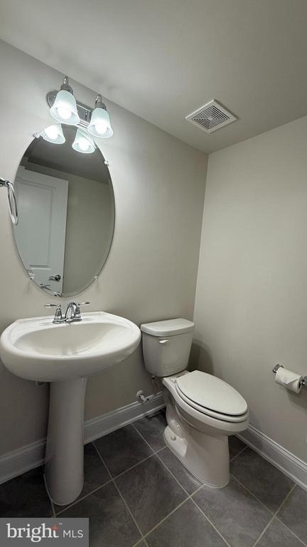 1949 Greenbriar Hall Road - Photo 8