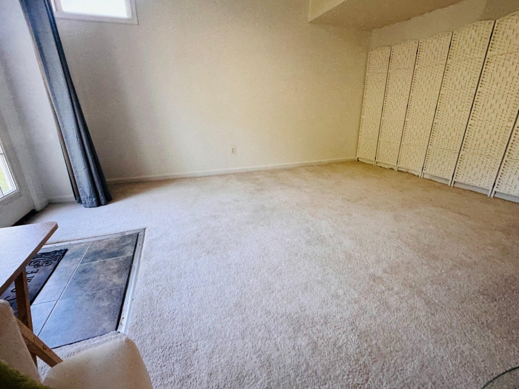 17754 Avenel Lane - Photo 3