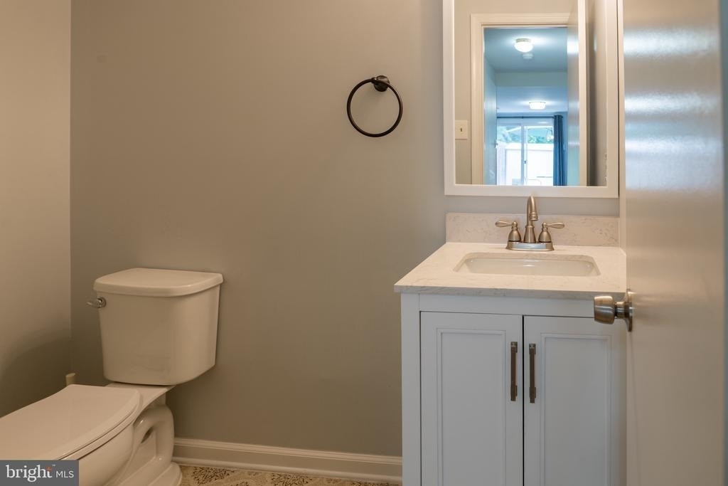 2913 Seminole Road - Photo 28