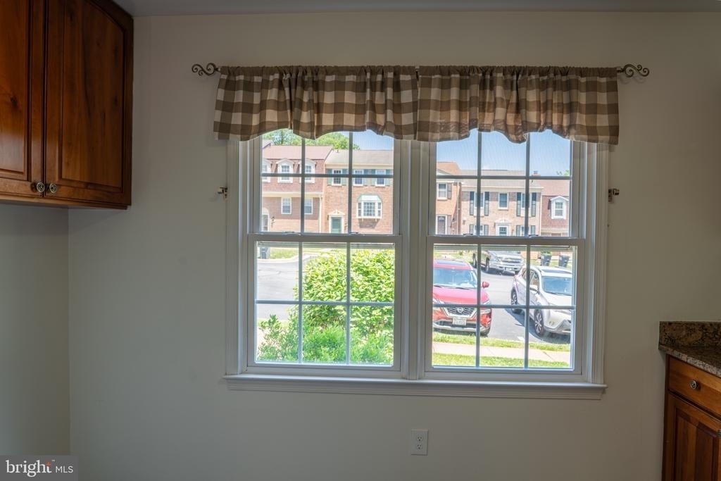 2913 Seminole Road - Photo 10