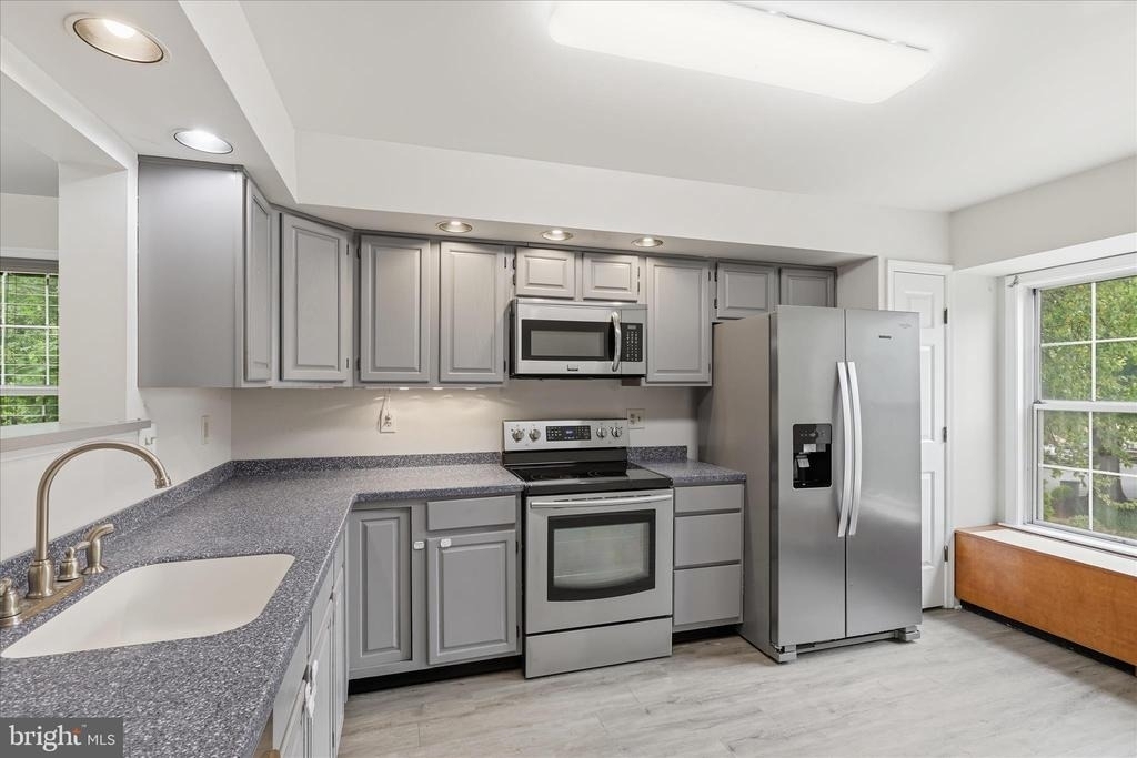 8624 Sanderling Drive - Photo 6