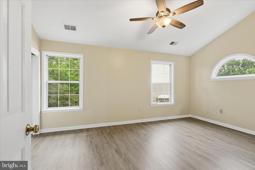 8624 Sanderling Drive - Photo 7